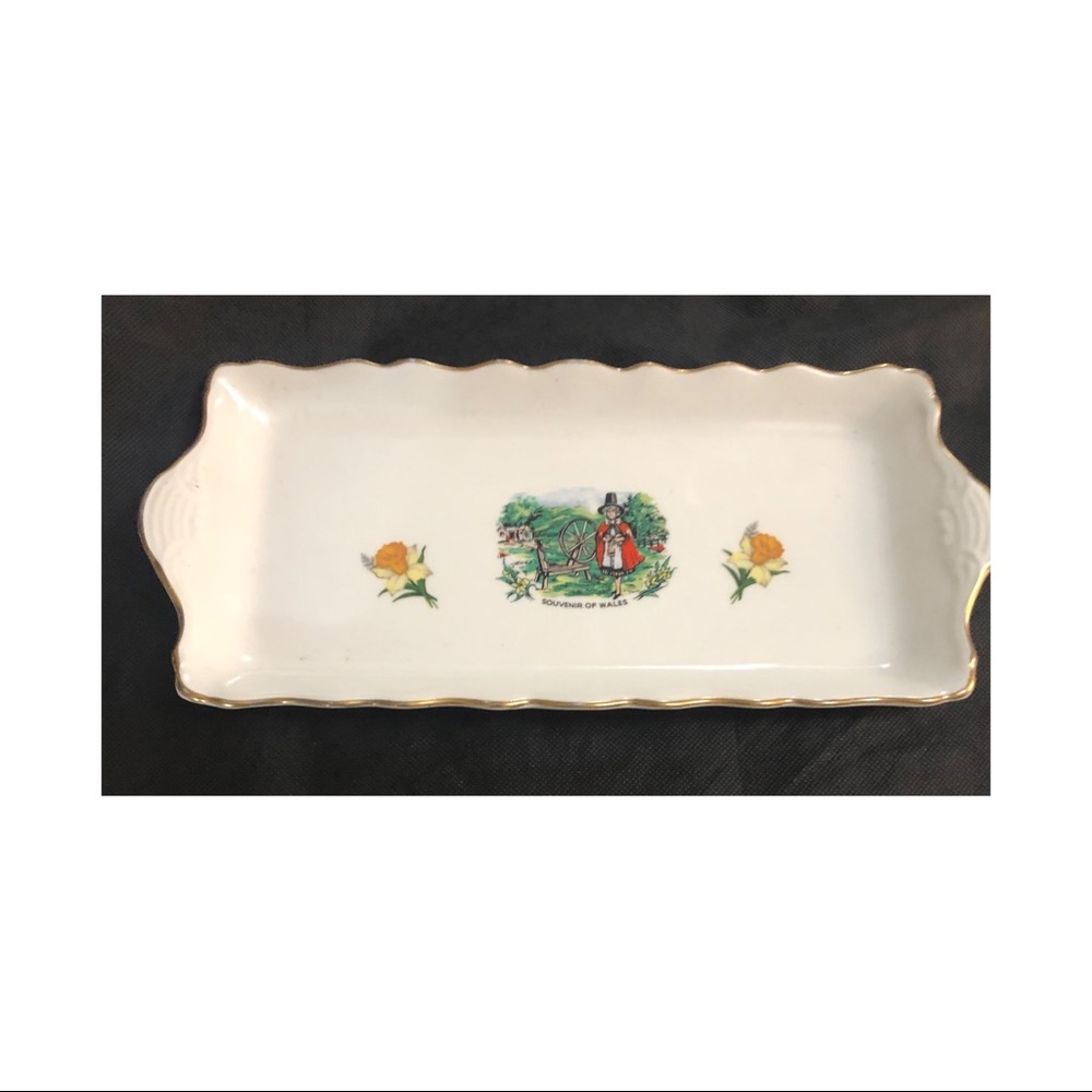 Vintage serving tray